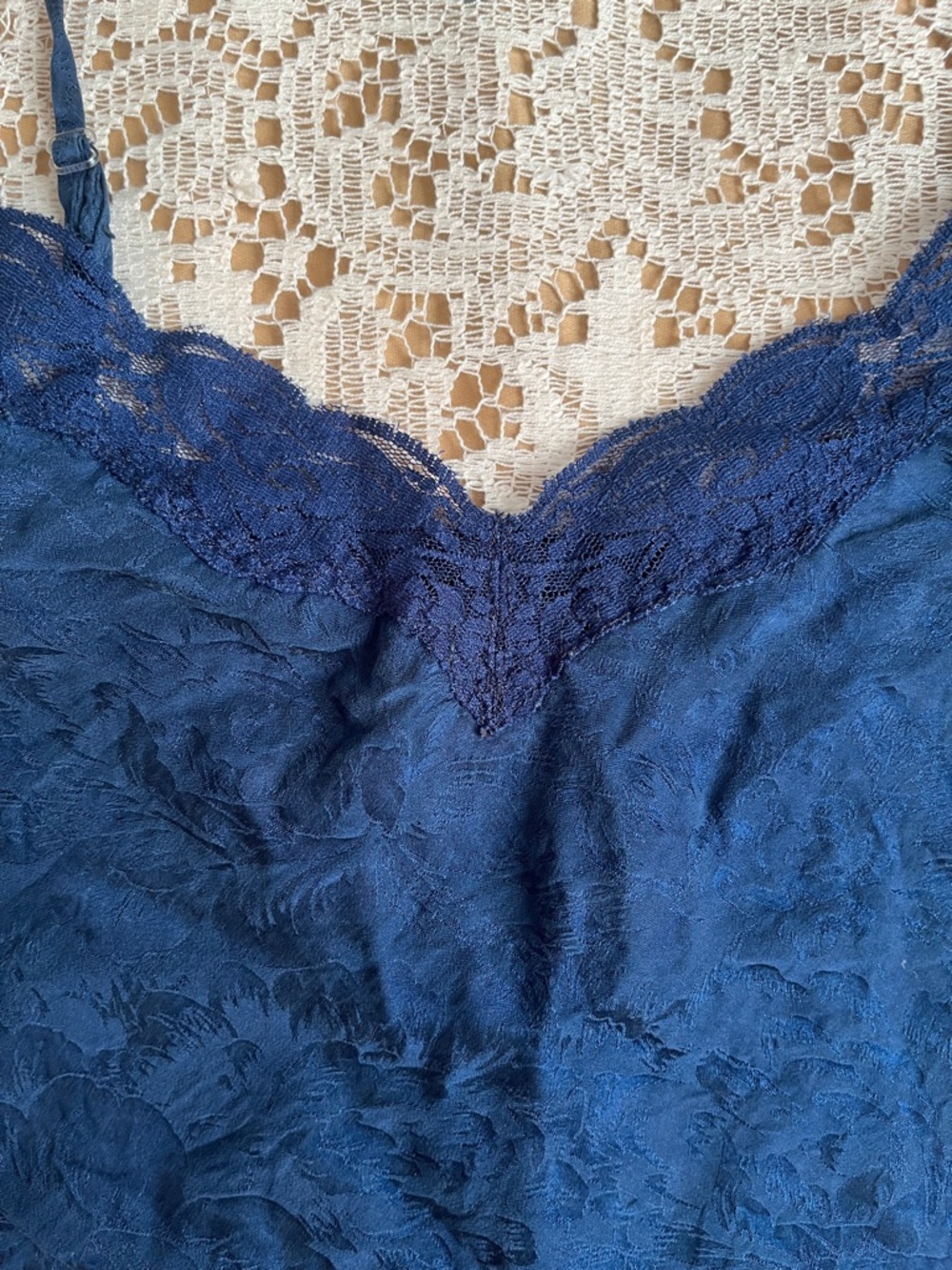 Silkscreen 100% Silk Tank Top With Lace Detail, Navy Blue, Size M - Picture 2 of 3